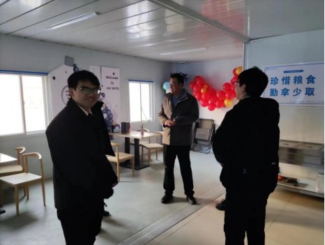 济南市莱芜区寨里镇对兴寨家园在建项目进行安全检查(图2) 济南市莱芜区寨里镇对兴寨家园在建项目进行安全检查(图2)