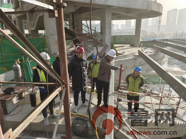 烟台市高新区持续开展冬季建筑工地安全生产专项检查(图1) 烟台市高新区持续开展冬季建筑工地安全生产专项检查(图1)