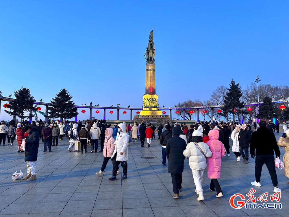 新春走基层丨从“流量”到“留量”!本地人眼中“尔滨”是这样(图8) 新春走基层丨从“流量”到“留量”!本地人眼中“尔滨”是这样(图8)