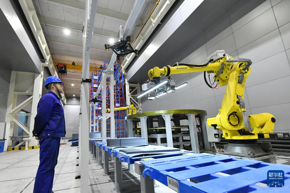 两会·影像链接丨加快发展新质生产力这些地方这么干(图3)