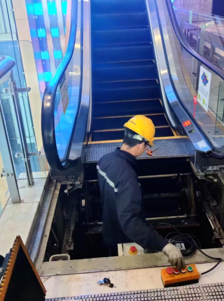 南京市市场监管局开展特种设备安全节前检查(图3) 南京市市场监管局开展特种设备安全节前检查(图3)