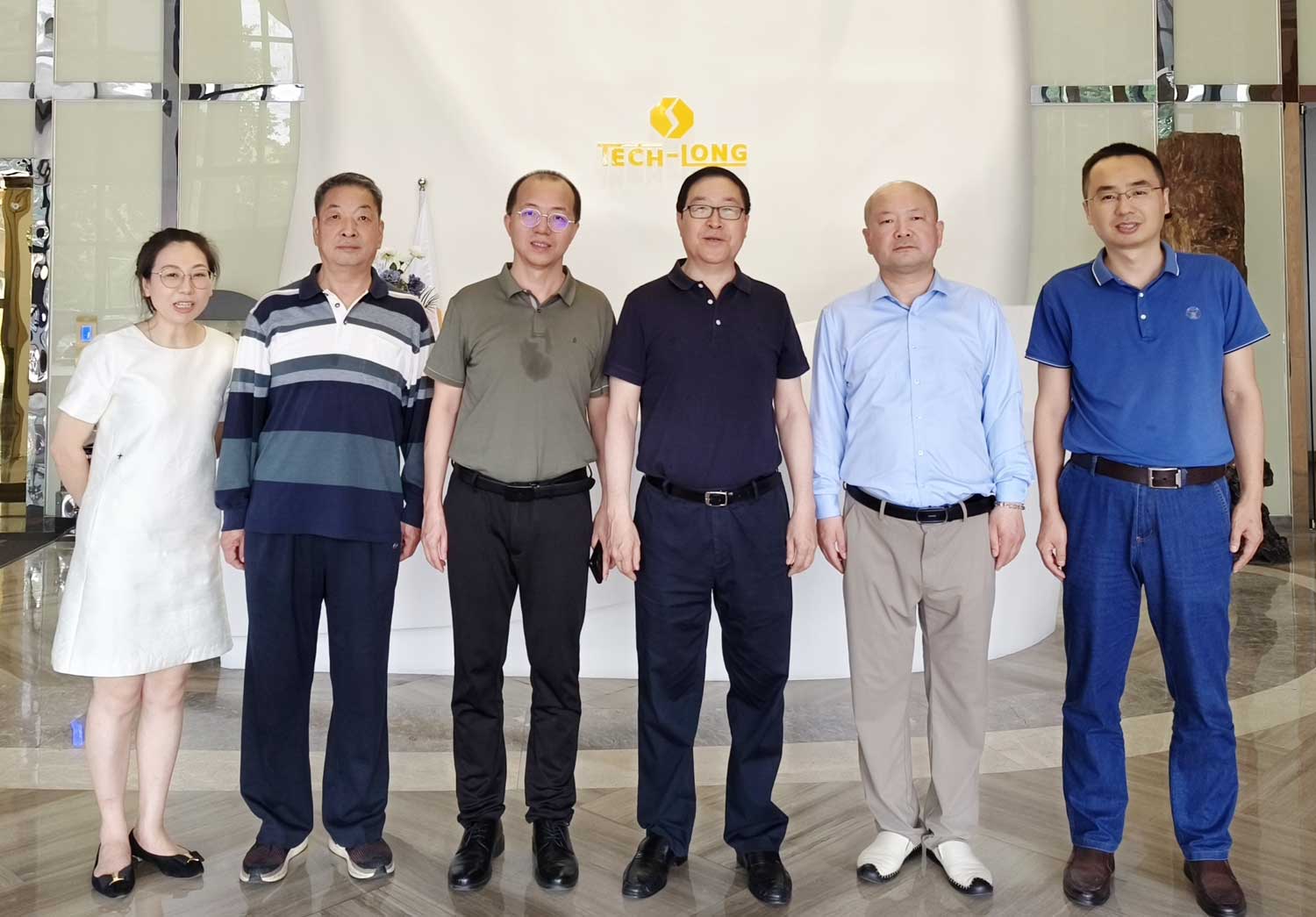 中国食品和包装机械工业协会协会领导赴广东企业走访调研(图2) 中国食品和包装机械工业协会协会领导赴广东企业走访调研(图2)