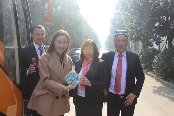 同和公司崔婷:“纺二代”的传承与创新(图4) 同和公司崔婷:“纺二代”的传承与创新(图4)