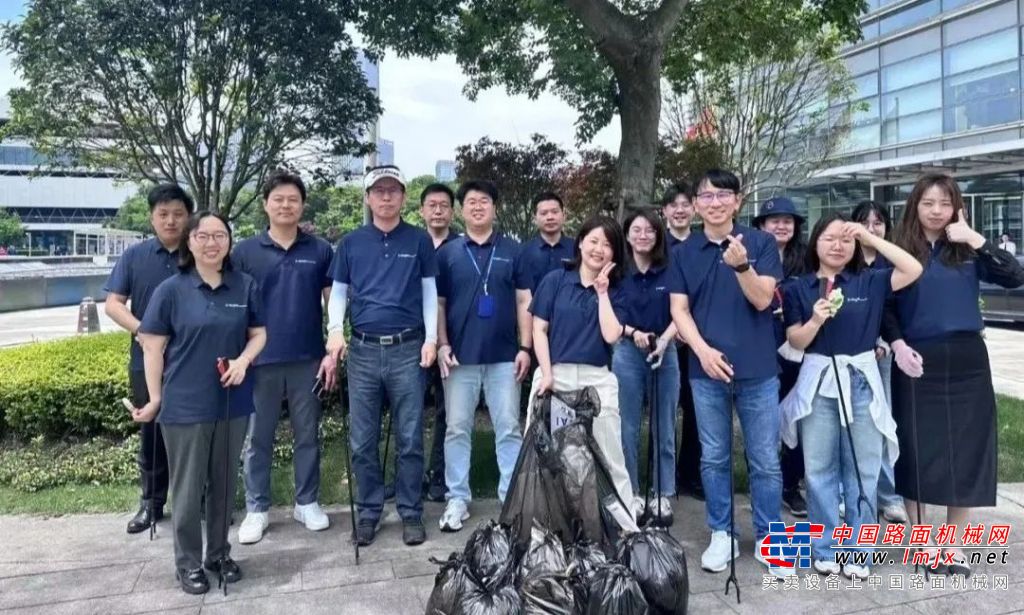 “绿色行动 守护地球” HD现代全球公益日活动(图3) “绿色行动 守护地球” HD现代全球公益日活动(图3)