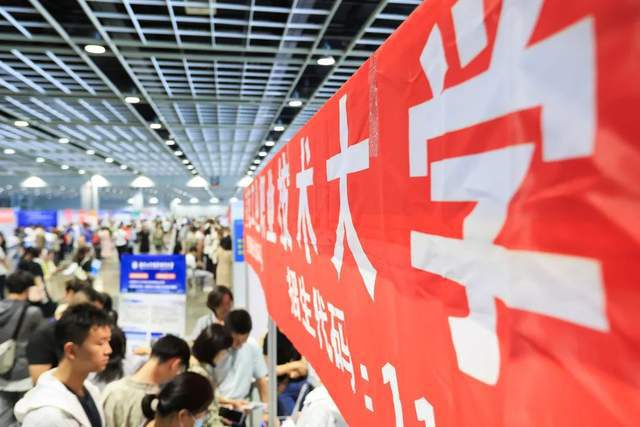 缺口80万新能源找不到修车人(图1) 缺口80万新能源找不到修车人(图1)