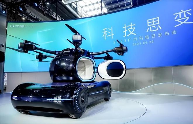 1辆100万元!小鹏百万级“豪车”闯入6500亿低空经济赚还是亏?(图13) 1辆100万元!小鹏百万级“豪车”闯入6500亿低空经济赚还是亏?(图13)