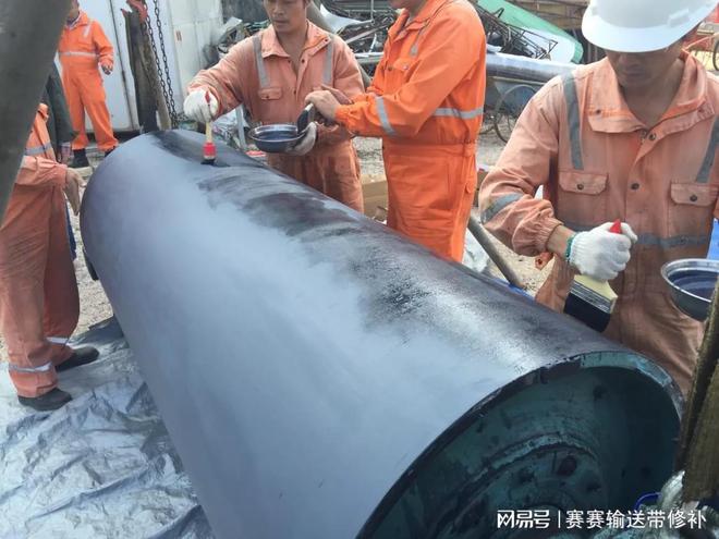 河南滚筒包胶厂家有哪些专业滚筒包胶厂家详情介绍(图2) 河南滚筒包胶厂家有哪些专业滚筒包胶厂家详情介绍(图2)