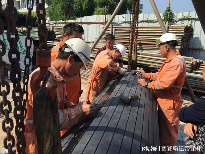 河南滚筒包胶厂家有哪些专业滚筒包胶厂家详情介绍(图1) 河南滚筒包胶厂家有哪些专业滚筒包胶厂家详情介绍(图1)