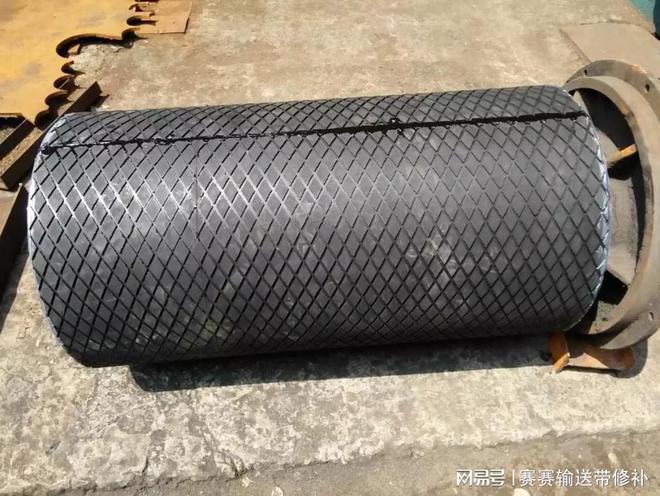河南滚筒包胶厂家有哪些专业滚筒包胶厂家详情介绍(图3) 河南滚筒包胶厂家有哪些专业滚筒包胶厂家详情介绍(图3)