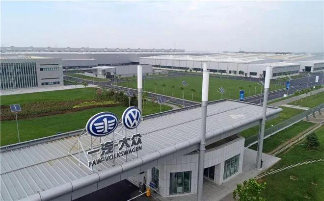 含交通!亲子活动!走进一汽大众 超级“智”造工厂现实版“机器人总动员”(图5) 含交通!亲子活动!走进一汽大众 超级“智”造工厂现实版“机器人总动员”(图5)