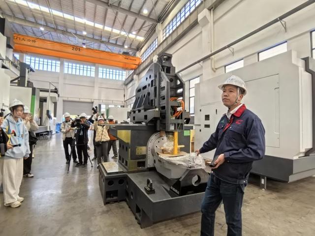 扬森数控:福建高端数控机床的“智造”先锋(图1) 扬森数控:福建高端数控机床的“智造”先锋(图1)