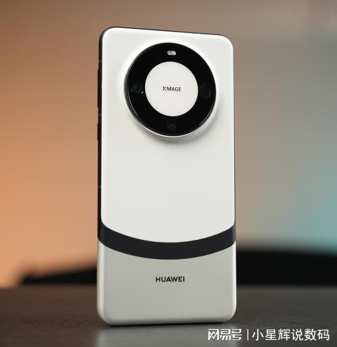 2024“口碑最好”的3款手机16G+512G价格大跳水流畅再战五年(图1) 2024“口碑最好”的3款手机16G+512G价格大跳水流畅再战五年(图1)