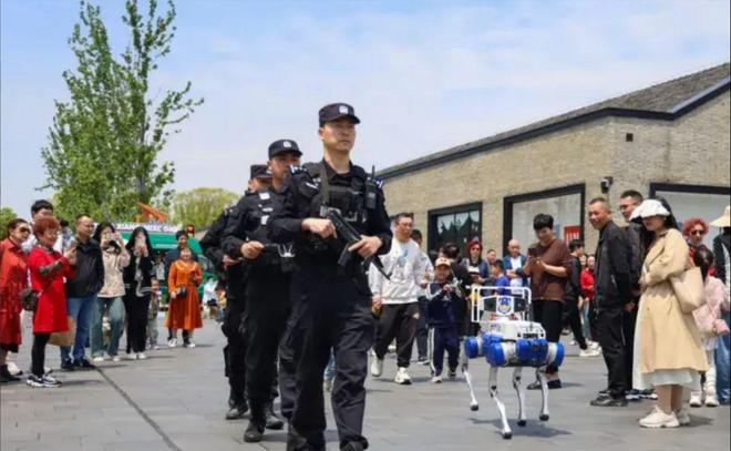 中国“机器狼”亮相投入战场后或将改变未来战场格局！(图22)