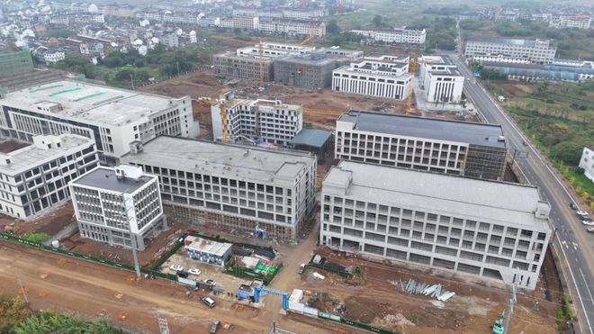工地“忙”起来建设“跑”起来 仙居企业项目建设拼开局加速跑(图3) 工地“忙”起来建设“跑”起来 仙居企业项目建设拼开局加速跑(图3)