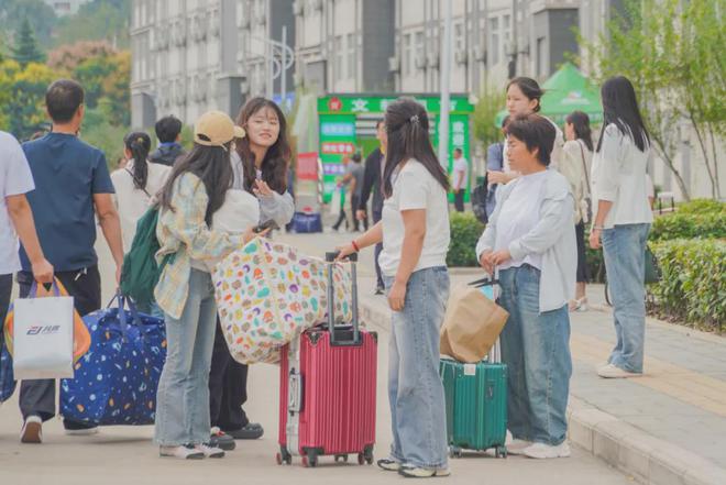 2024年度宝鸡职业技术学院十大新闻揭晓!(图8) 2024年度宝鸡职业技术学院十大新闻揭晓!(图8)