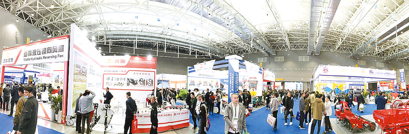 国内外农业机械行业巨头齐聚天中 展示最新研发和技术创新成果(图1) 国内外农业机械行业巨头齐聚天中 展示最新研发和技术创新成果(图1)